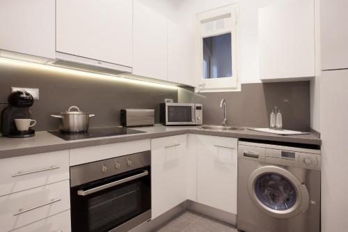 Click&Flat Seneca Suites