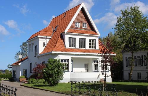 Villa 1909 Bed and Breakfast