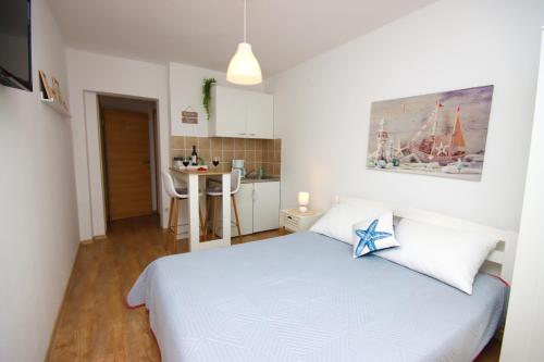 Nina Apartments