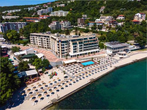 Royal Grand Hotel & SPA