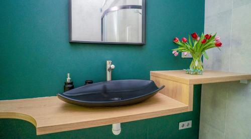 House 22A Studio Apartments