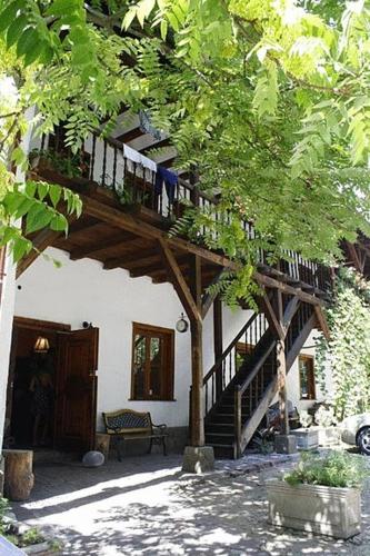 Hostel Mostel