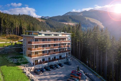 Strachan Family Jasná