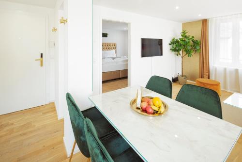 EH Apartments Saturn