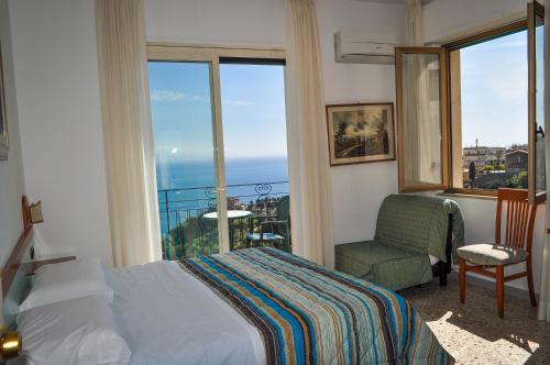 Hotel Condor