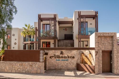 Alhambra Boutique Apartments by PMC Resorts