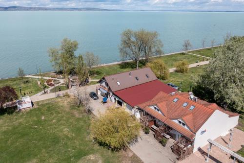Pelso Apartmanház