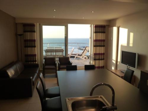 El Mirador Quality Stay