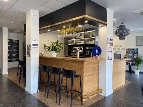 Auberge De Jeunesse Hi Clermont-Ferrand