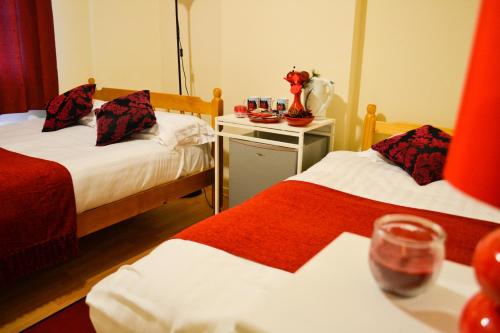 City London Hotel