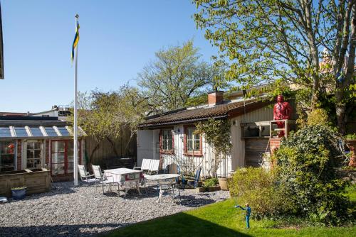 Flodhastens Husrum & Frukost