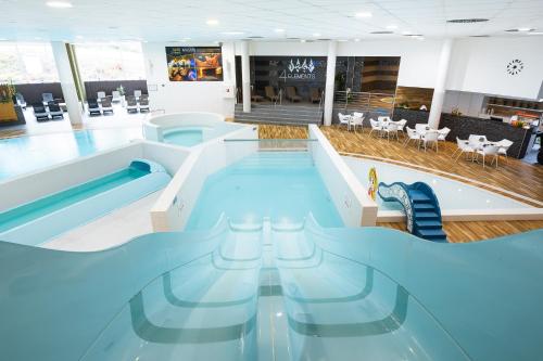 Atrium Hotel