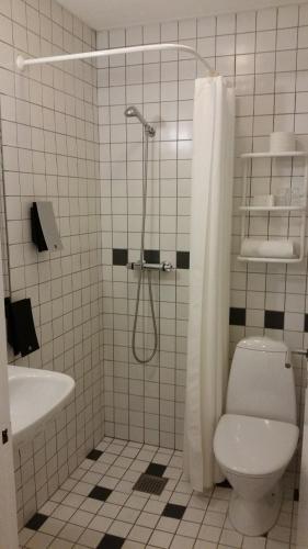 Ascot Hotel