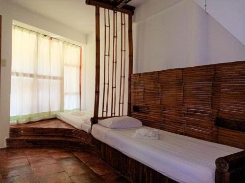 Villa Marmarine Beach Resort & Restaurant