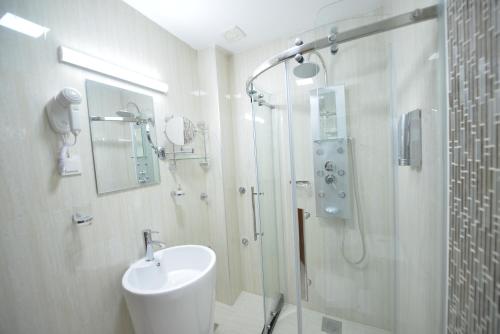 Bushi Resort & Spa