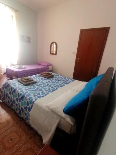 Due finestre sul cortile