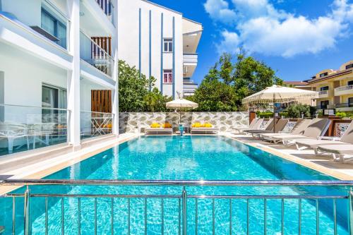 Princess Kinli Suites Hotel