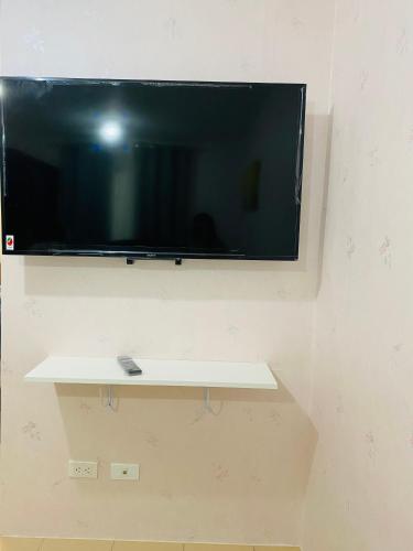 8 Spatial Condominium