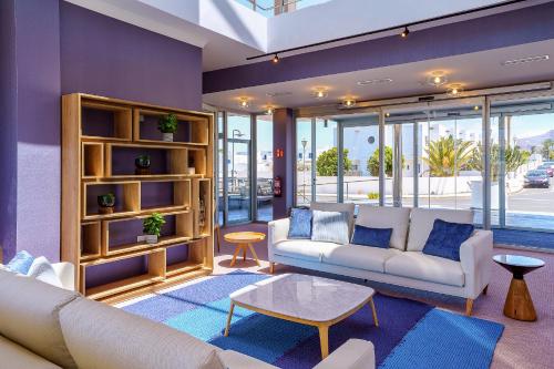 Cordial Marina Blanca