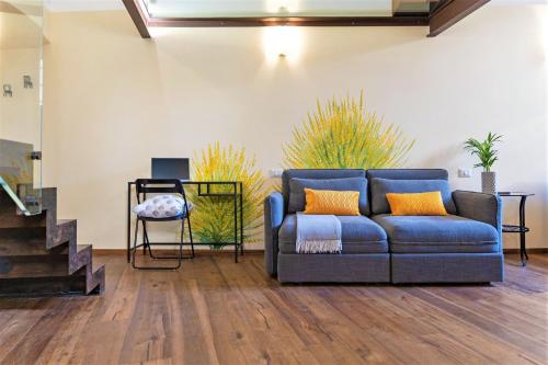 Loft Centro Storico Accesso Senza Scale "Carvajal Rooms " Due Passi dal Duomo, Netflix Incluso