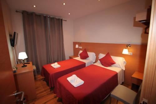 Hostal Orleans Barcelona