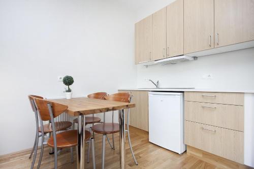 Stay Apartments Einholt