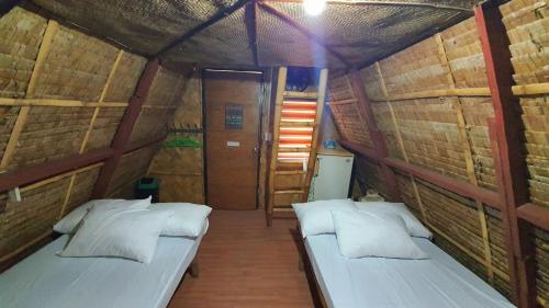 Calatagan's Bahay Kubo