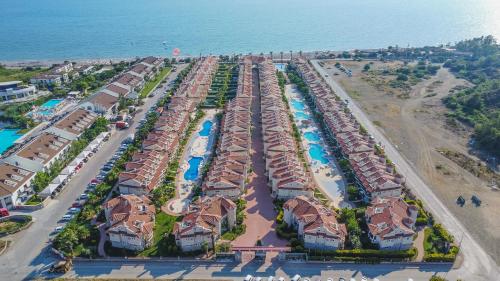 Sunset Beach Club by Aqua Lettings