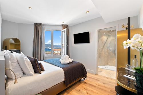 Hotel San Carlu