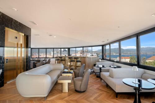 Hotel San Carlu
