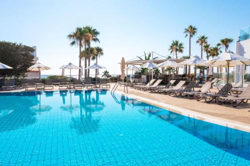 Leonardo Crystal Cove Hotel and Spa by the Sea