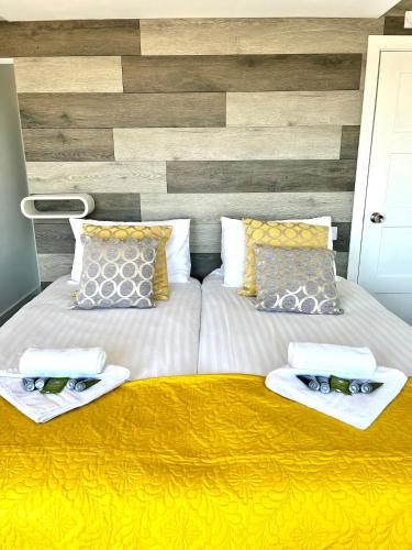 Whitsand Bay Tamar Suite