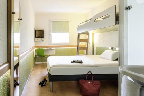 Ibis budget Zurich Airport