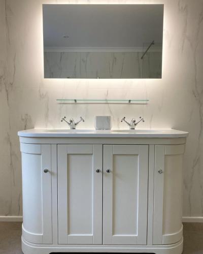 Holyland House - Greenacres Estates