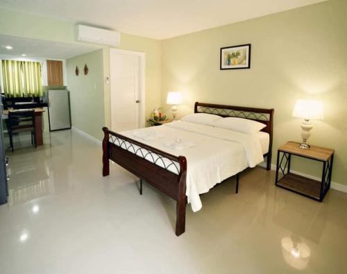 Coco Cabana Apartelle