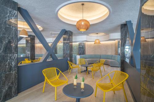 Hotel Benidorm East by Pierre & Vacances