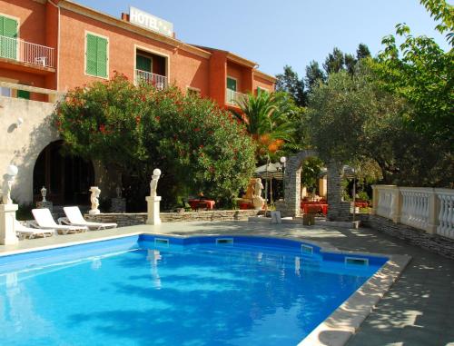 Castellu Rossu Hotel