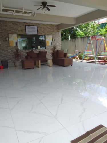 Aliyahs’s Place: Staycation in Valley Golf Cainta