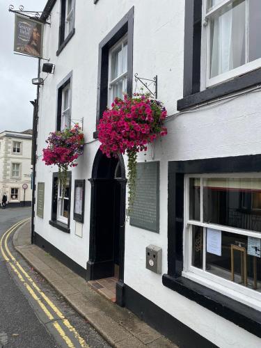 The George Hotel
