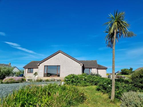 Brae Lea House
