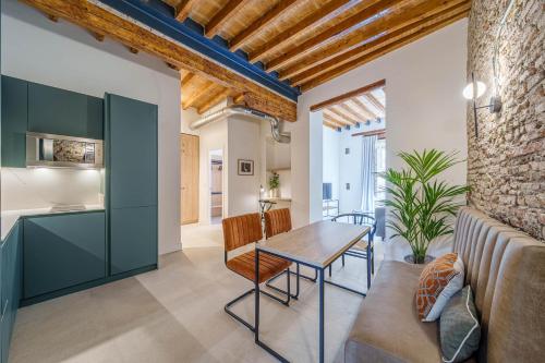 Homely Málaga Mariblanca 17, Vegafuente Apartments