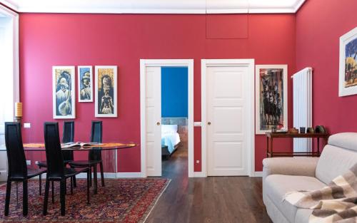 Household - Settembrini 17