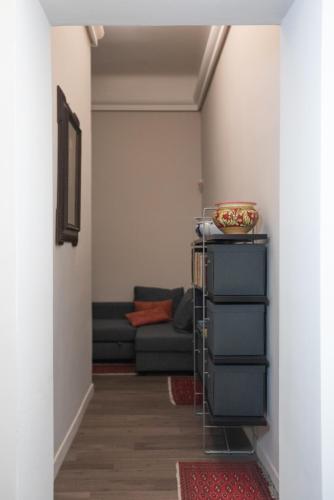Household - Settembrini 17