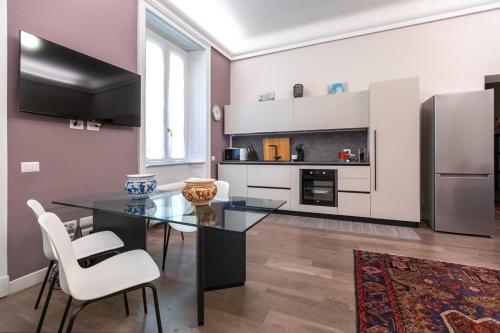 Household - Settembrini 17