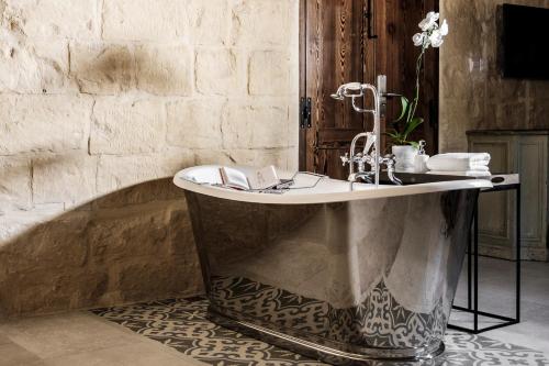 Cesca Boutique Hotel