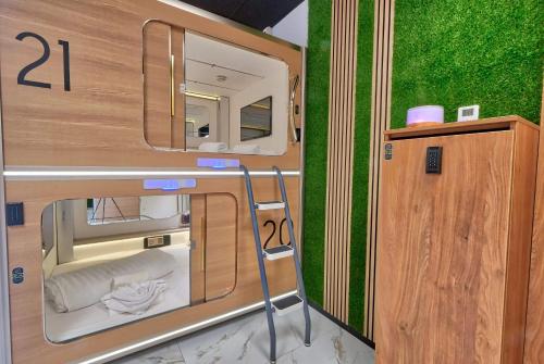 Ljubljana Capsule Hotel