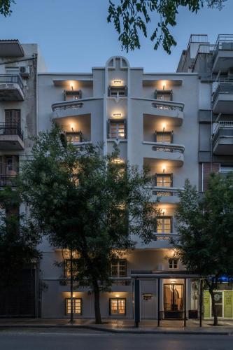 72 AD Thessaloniki