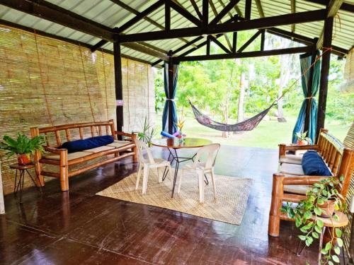 Bahandi Beach Lodge