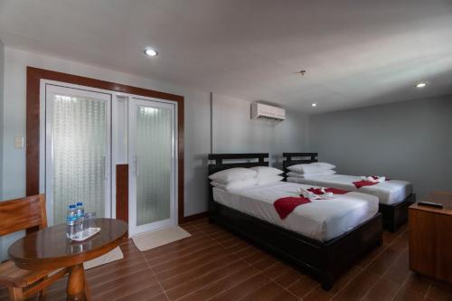 One Averee Bay Hotel