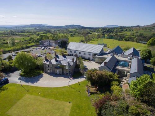 Castle Dargan